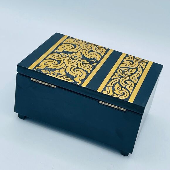 Vintage Decorative Lacquered Jewelry Trinket Music Box Gold Painted Design - Picture 8 of 12